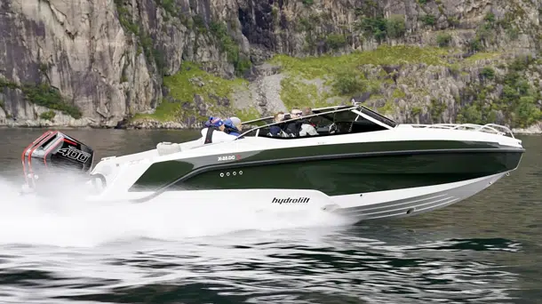 Nye Hydrolift X-28DC – «familiebåt med kjøreglede som en Porsche»