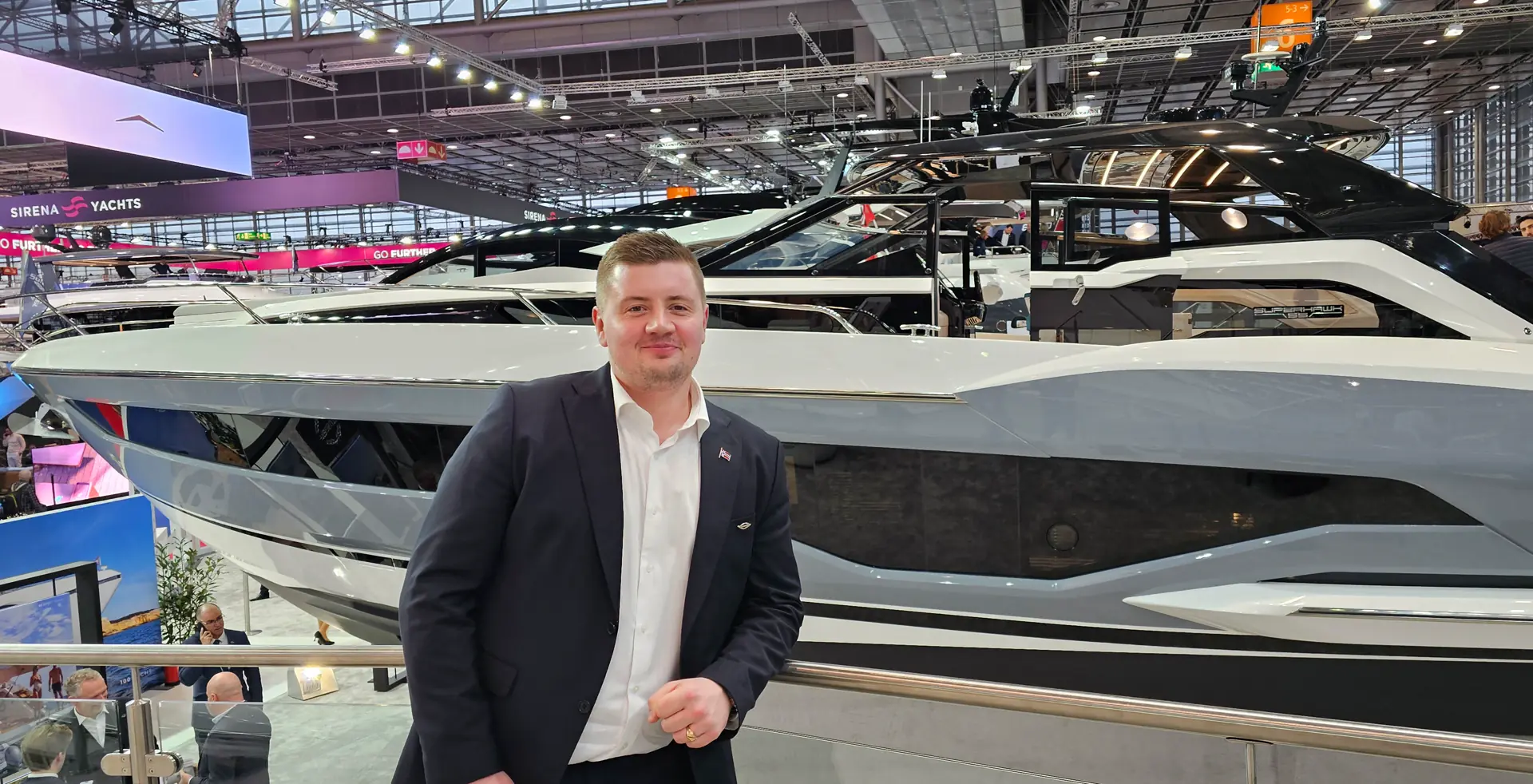 Lang erfaring: Sundal Yacht, her representert ved Fredrik Sundal, har 30 års bransjeerfaring, og er importør for Sunseeker og har spesialisert seg som båtmegler.